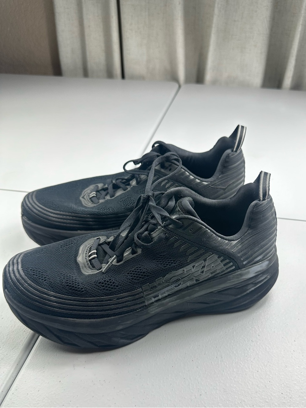 Hoka One bondi 6 Black Athletic Running Shoes with Subtle Gray Accents